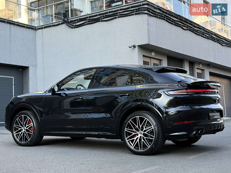 Позашляховик / Кросовер Porsche Cayenne Coupe 2024 в Києві