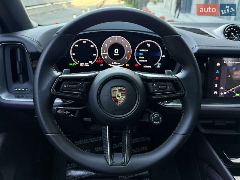 Позашляховик / Кросовер Porsche Cayenne Coupe 2024 в Києві