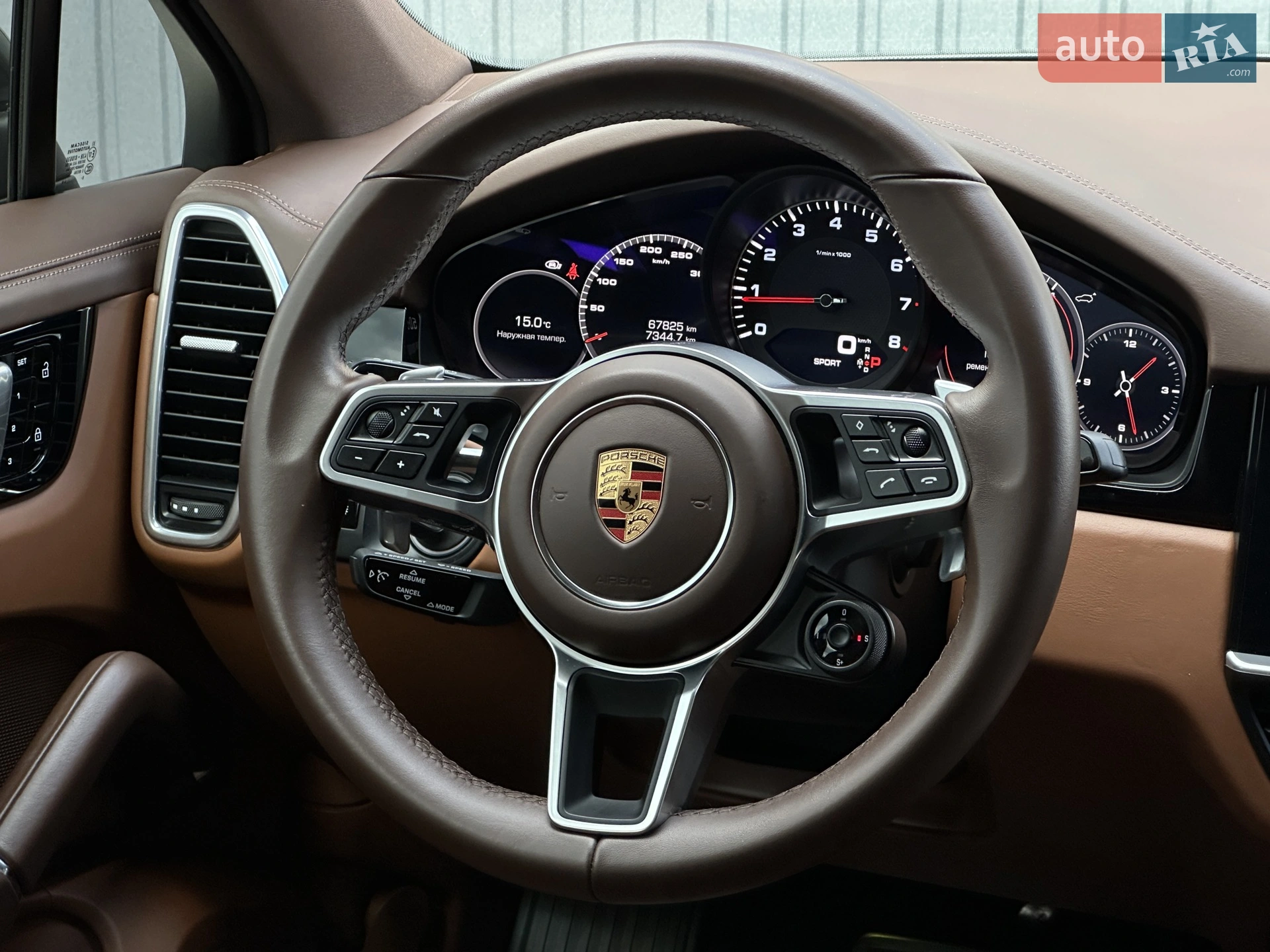 2020 Porsche Cayenne Coupe - мініатюра 28