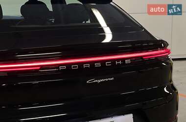 Внедорожник / Кроссовер Porsche Cayenne Coupe 2024 в 