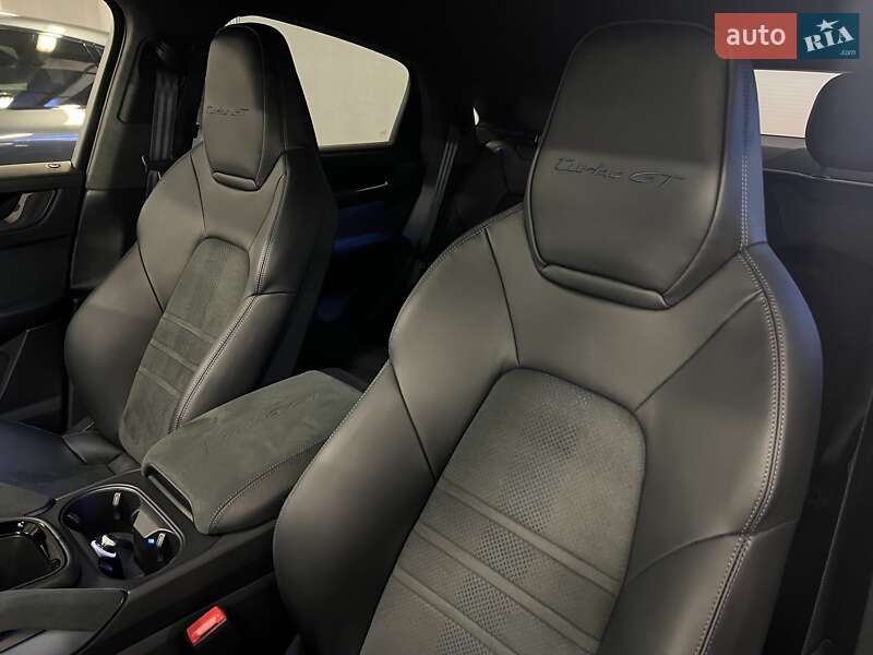 Внедорожник / Кроссовер Porsche Cayenne Coupe 2024 в Киеве