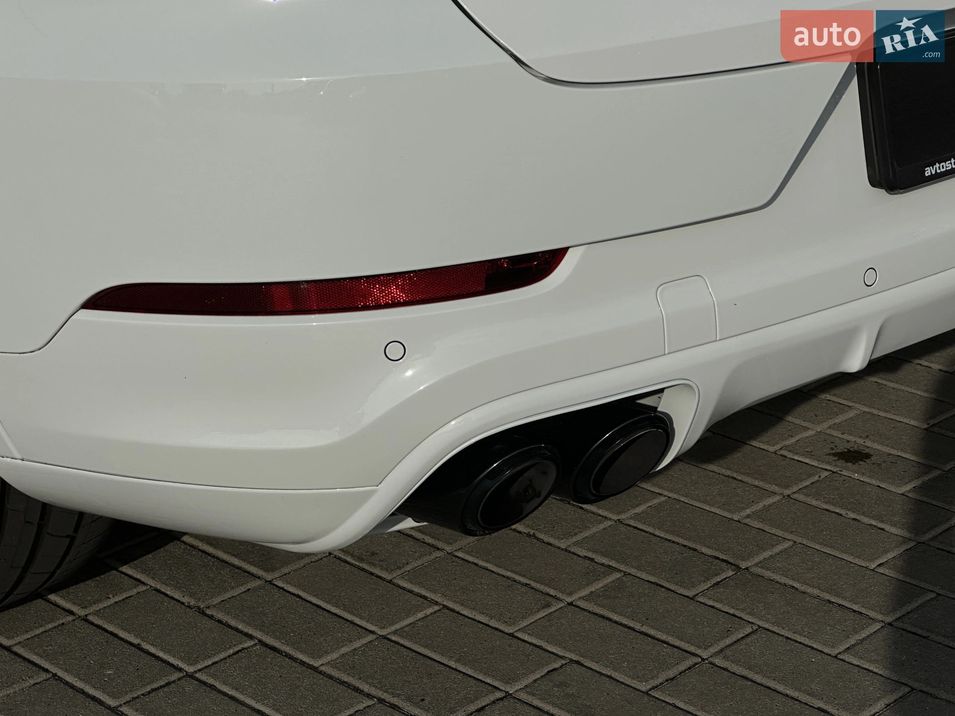 2020 Porsche Cayenne Coupe - мініатюра 11