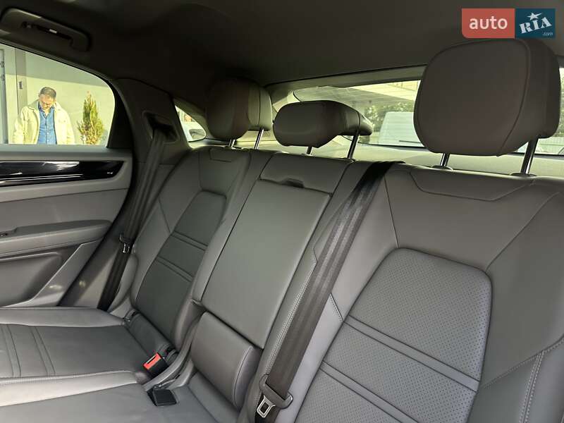 Позашляховик / Кросовер Porsche Cayenne Coupe 2020 в Мукачевому фото 21 Позашляховик / Кросовер Porsche Cayenne Coupe 2020 в Мукачевому