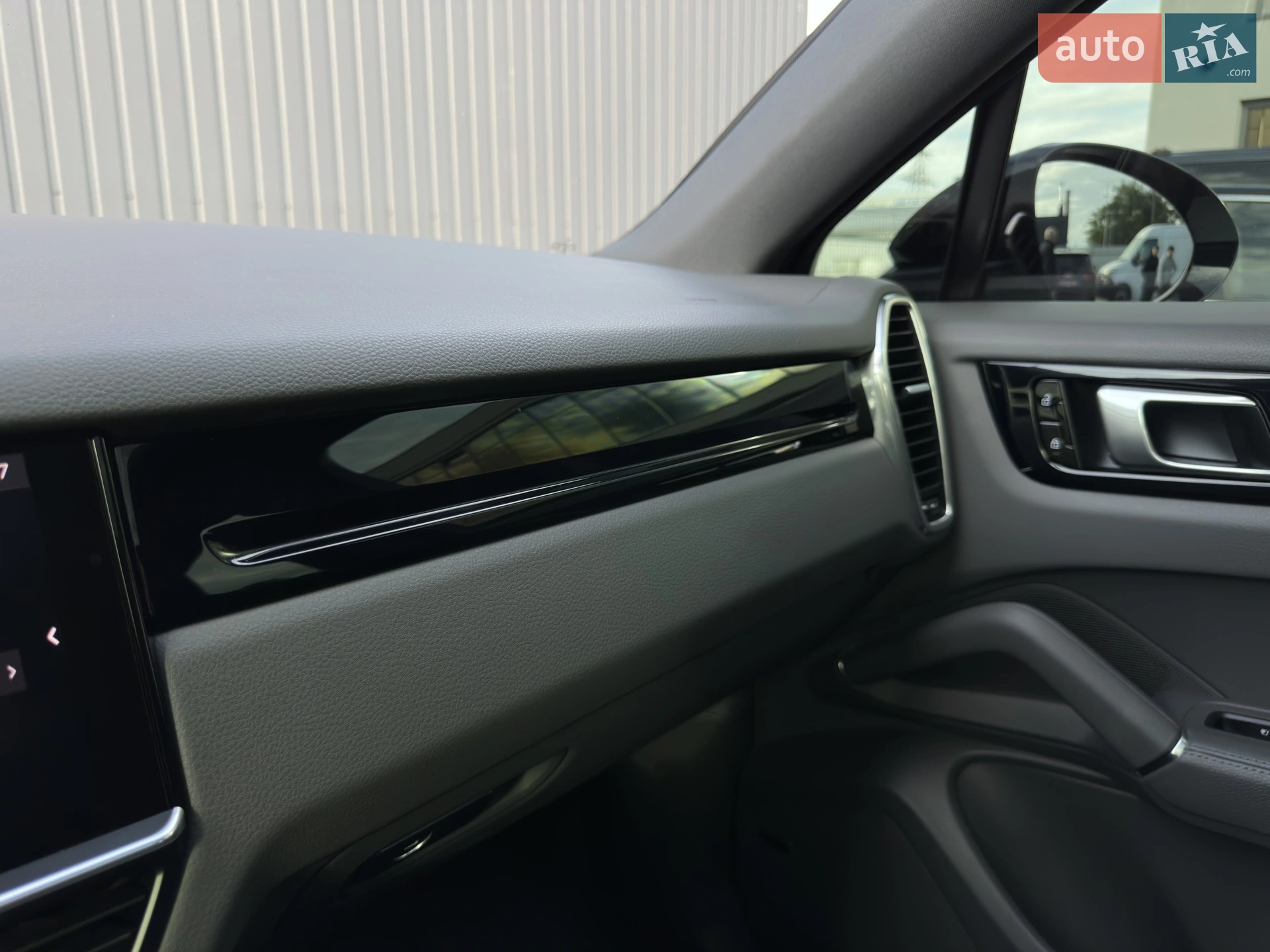 2020 Porsche Cayenne Coupe - мініатюра 60