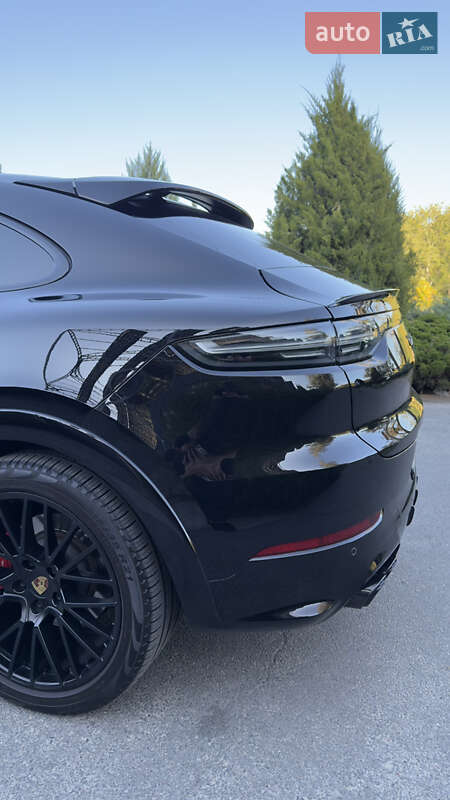 Позашляховик / Кросовер Porsche Cayenne Coupe 2022 в Новомосковську
