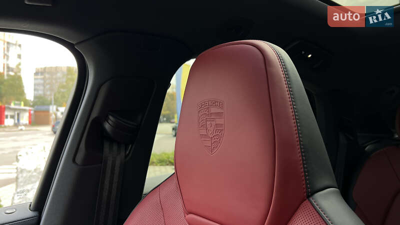 Позашляховик / Кросовер Porsche Cayenne Coupe 2023 в Львові