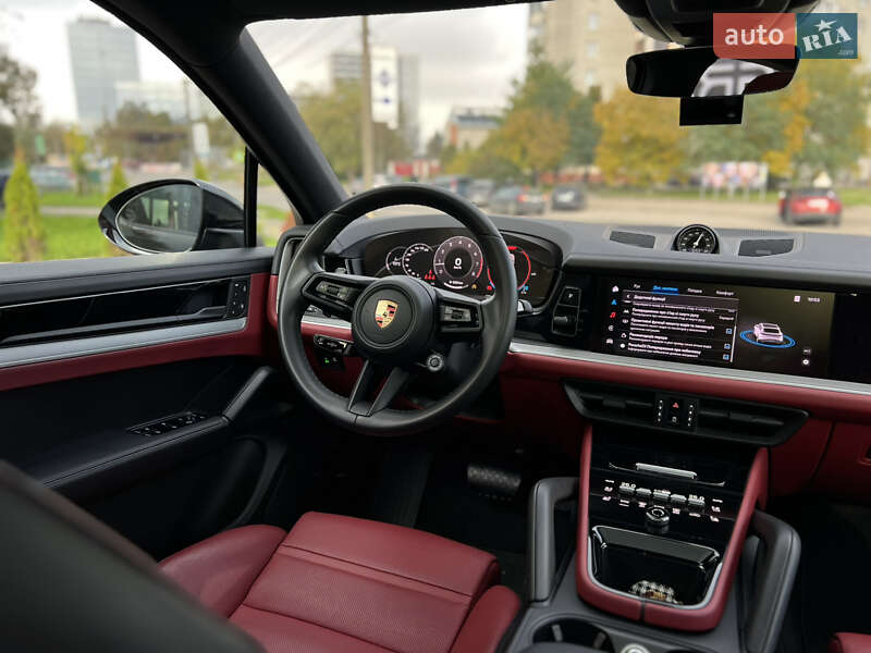 Позашляховик / Кросовер Porsche Cayenne Coupe 2023 в Львові