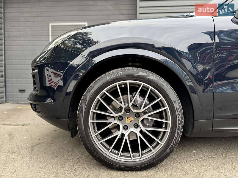 Позашляховик / Кросовер Porsche Cayenne Coupe 2019 в Києві