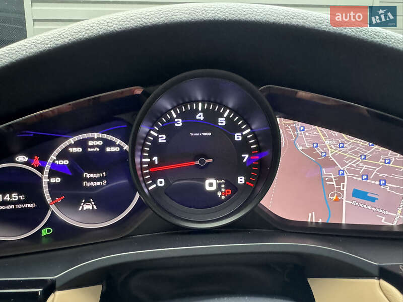 Позашляховик / Кросовер Porsche Cayenne Coupe 2019 в Києві
