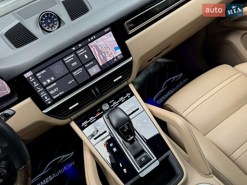 Позашляховик / Кросовер Porsche Cayenne Coupe 2019 в Києві