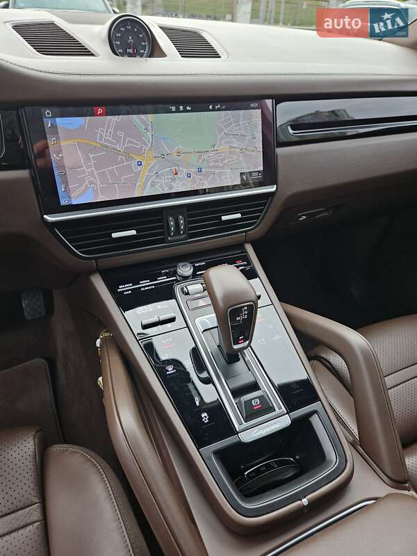 Позашляховик / Кросовер Porsche Cayenne Coupe 2020 в Києві фото 19 Позашляховик / Кросовер Porsche Cayenne Coupe 2020 в Києві