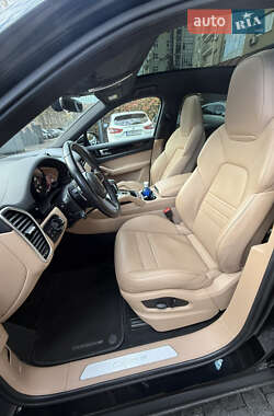 Внедорожник / Кроссовер Porsche Cayenne Coupe 2021 в  фото 8 Внедорожник / Кроссовер Porsche Cayenne Coupe 2021 в