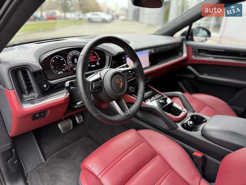Позашляховик / Кросовер Porsche Cayenne Coupe 2024 в Києві фото 20 Позашляховик / Кросовер Porsche Cayenne Coupe 2024 в Києві