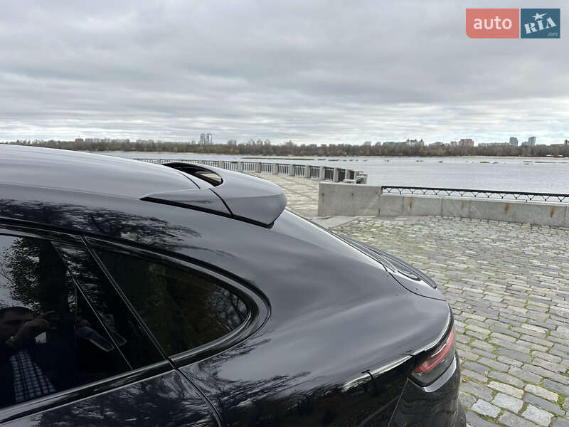 Позашляховик / Кросовер Porsche Cayenne Coupe 2021 в Києві