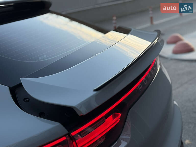 Внедорожник / Кроссовер Porsche Cayenne Coupe 2019 в Киеве фото 36 Внедорожник / Кроссовер Porsche Cayenne Coupe 2019 в Киеве