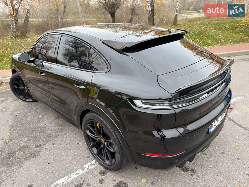 Внедорожник / Кроссовер Porsche Cayenne Coupe 2023 в Киеве фото 58 Внедорожник / Кроссовер Porsche Cayenne Coupe 2023 в Киеве