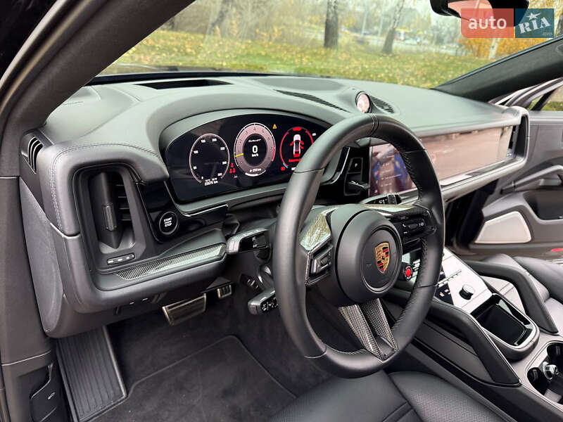 Внедорожник / Кроссовер Porsche Cayenne Coupe 2023 в Киеве фото 75 Внедорожник / Кроссовер Porsche Cayenne Coupe 2023 в Киеве