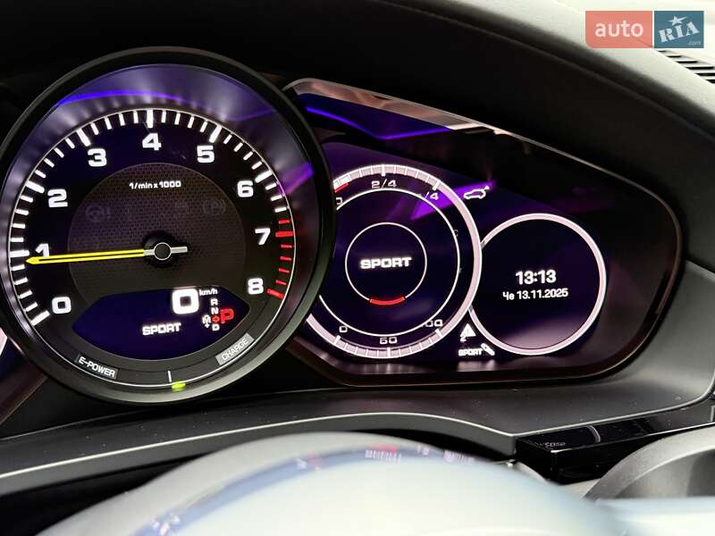 Позашляховик / Кросовер Porsche Cayenne Coupe 2022 в Києві