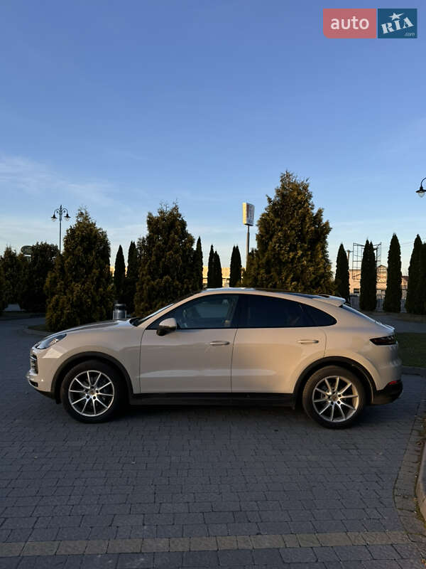 Позашляховик / Кросовер Porsche Cayenne Coupe 2021 в Львові