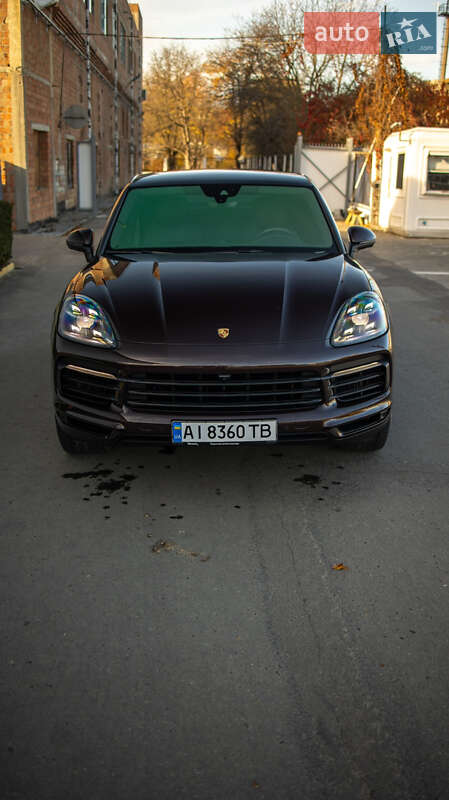Позашляховик / Кросовер Porsche Cayenne Coupe 2019 в Чернівцях