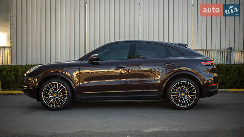 Позашляховик / Кросовер Porsche Cayenne Coupe 2019 в Чернівцях