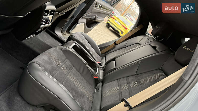 Позашляховик / Кросовер Porsche Cayenne Coupe 2022 в Дніпрі фото 43 Позашляховик / Кросовер Porsche Cayenne Coupe 2022 в Дніпрі