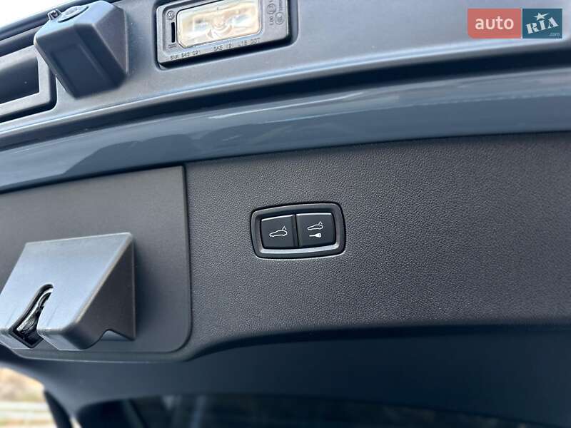 Внедорожник / Кроссовер Porsche Cayenne Coupe 2023 в Киеве фото 43 Внедорожник / Кроссовер Porsche Cayenne Coupe 2023 в Киеве