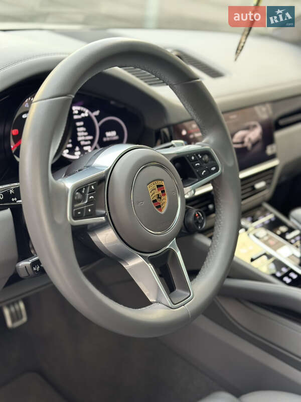 Позашляховик / Кросовер Porsche Cayenne Coupe 2022 в Києві