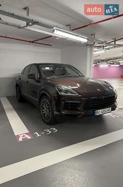 Внедорожник / Кроссовер Porsche Cayenne Coupe 2021 в Львове