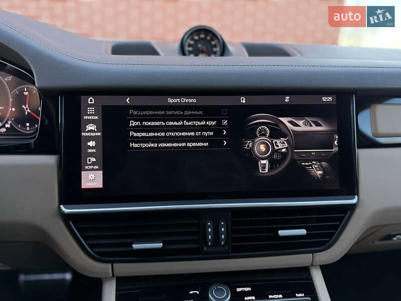 Внедорожник / Кроссовер Porsche Cayenne Coupe 2021 в Львове фото 63 Внедорожник / Кроссовер Porsche Cayenne Coupe 2021 в Львове