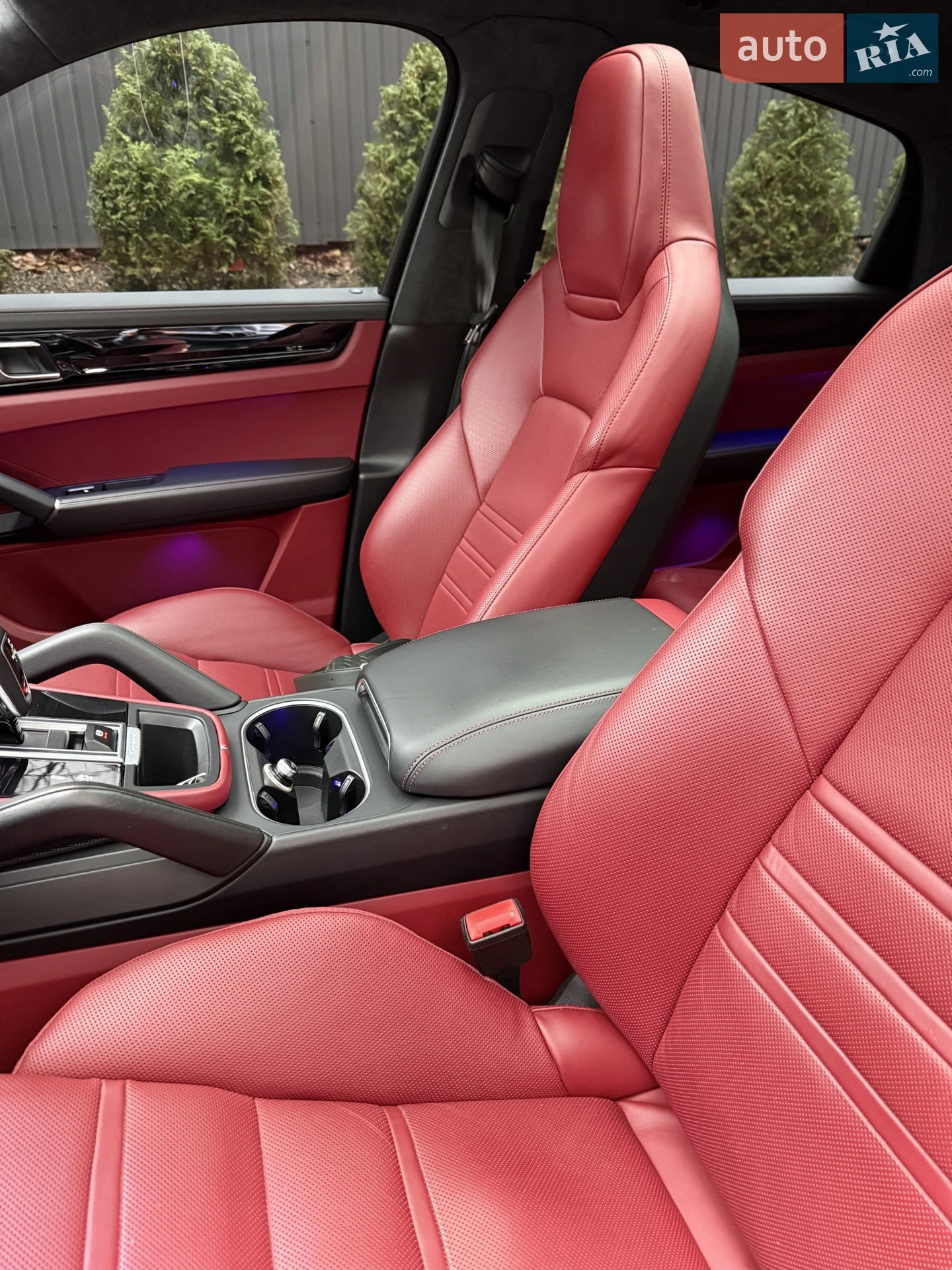 2022 Porsche Cayenne Coupe - мініатюра 13