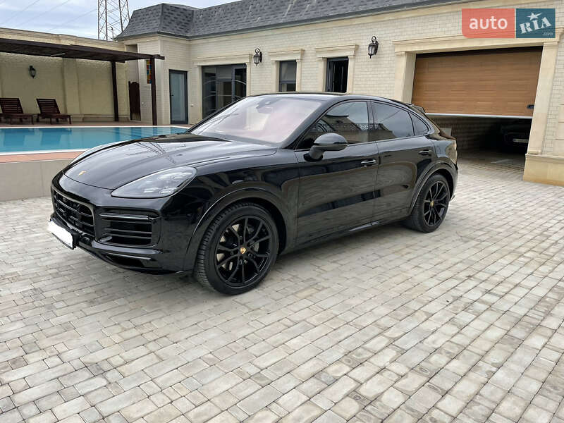 Позашляховик / Кросовер Porsche Cayenne Coupe 2020 в Києві