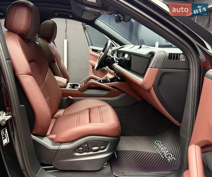 Внедорожник / Кроссовер Porsche Cayenne Coupe 2025 в Киеве фото 56 Внедорожник / Кроссовер Porsche Cayenne Coupe 2025 в Киеве