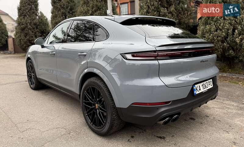 Внедорожник / Кроссовер Porsche Cayenne Coupe 2024 в Киеве фото 25 Внедорожник / Кроссовер Porsche Cayenne Coupe 2024 в Киеве