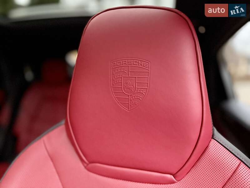 Внедорожник / Кроссовер Porsche Cayenne Coupe 2024 в Киеве фото 54 Внедорожник / Кроссовер Porsche Cayenne Coupe 2024 в Киеве