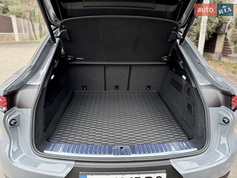 Внедорожник / Кроссовер Porsche Cayenne Coupe 2024 в Киеве фото 67 Внедорожник / Кроссовер Porsche Cayenne Coupe 2024 в Киеве