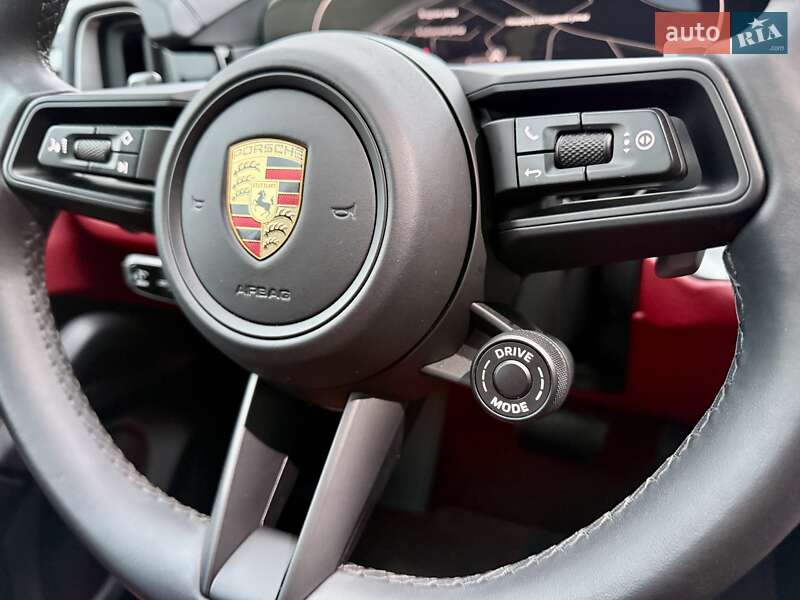 Внедорожник / Кроссовер Porsche Cayenne Coupe 2024 в Киеве фото 83 Внедорожник / Кроссовер Porsche Cayenne Coupe 2024 в Киеве