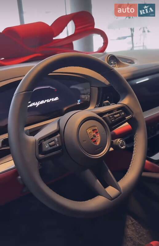 Внедорожник / Кроссовер Porsche Cayenne Coupe 2024 в Киеве фото 3 Внедорожник / Кроссовер Porsche Cayenne Coupe 2024 в Киеве