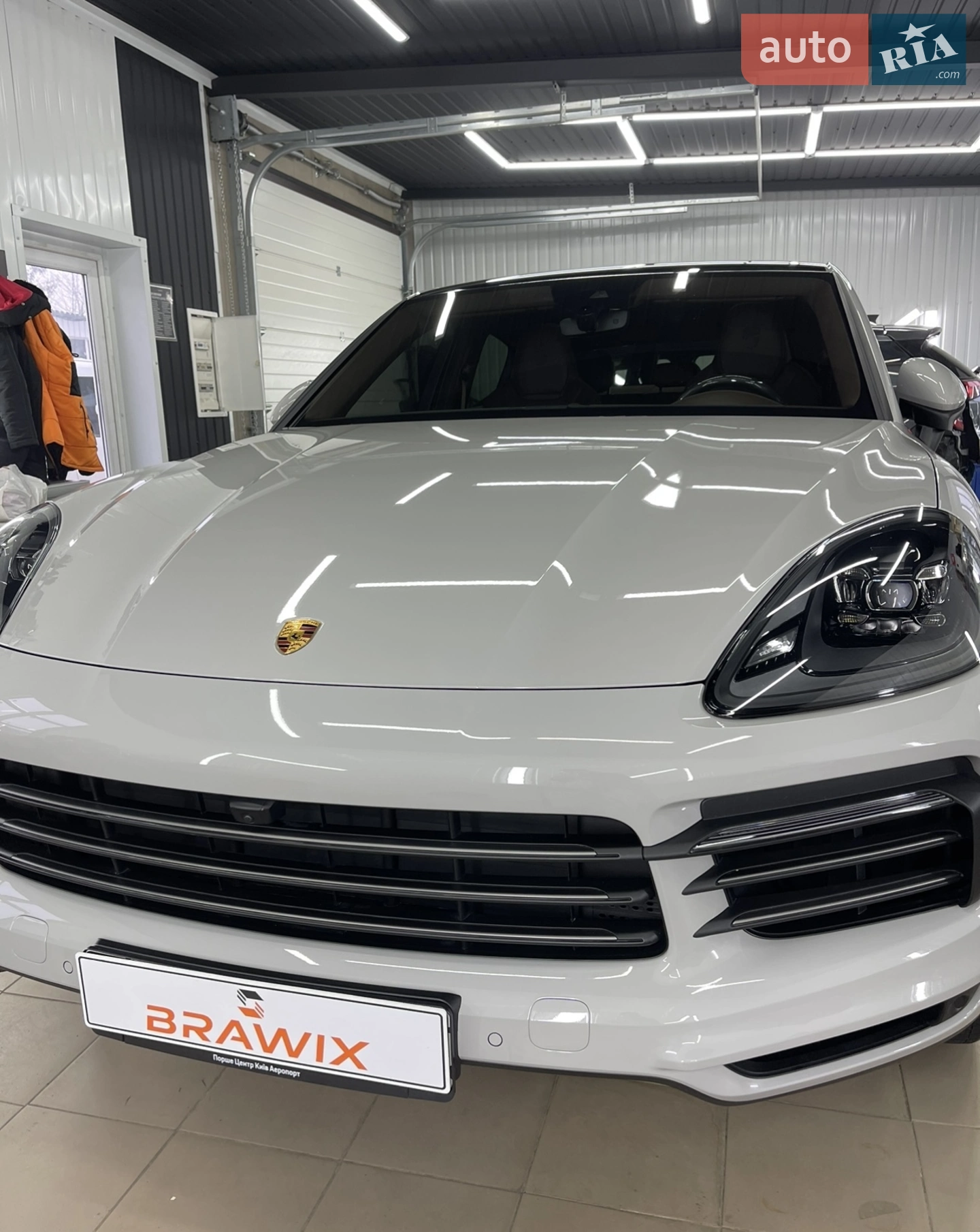 2023 Porsche Cayenne Coupe - мініатюра 3