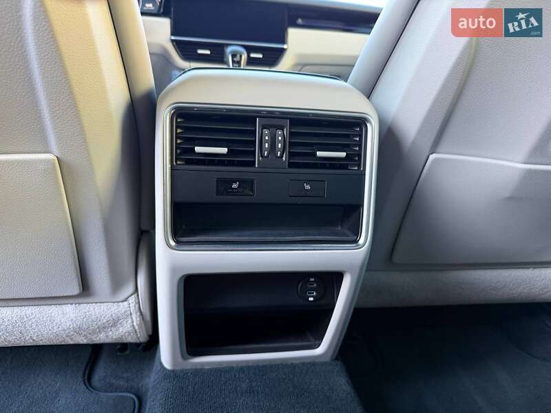 Внедорожник / Кроссовер Porsche Cayenne Coupe 2020 в Киеве