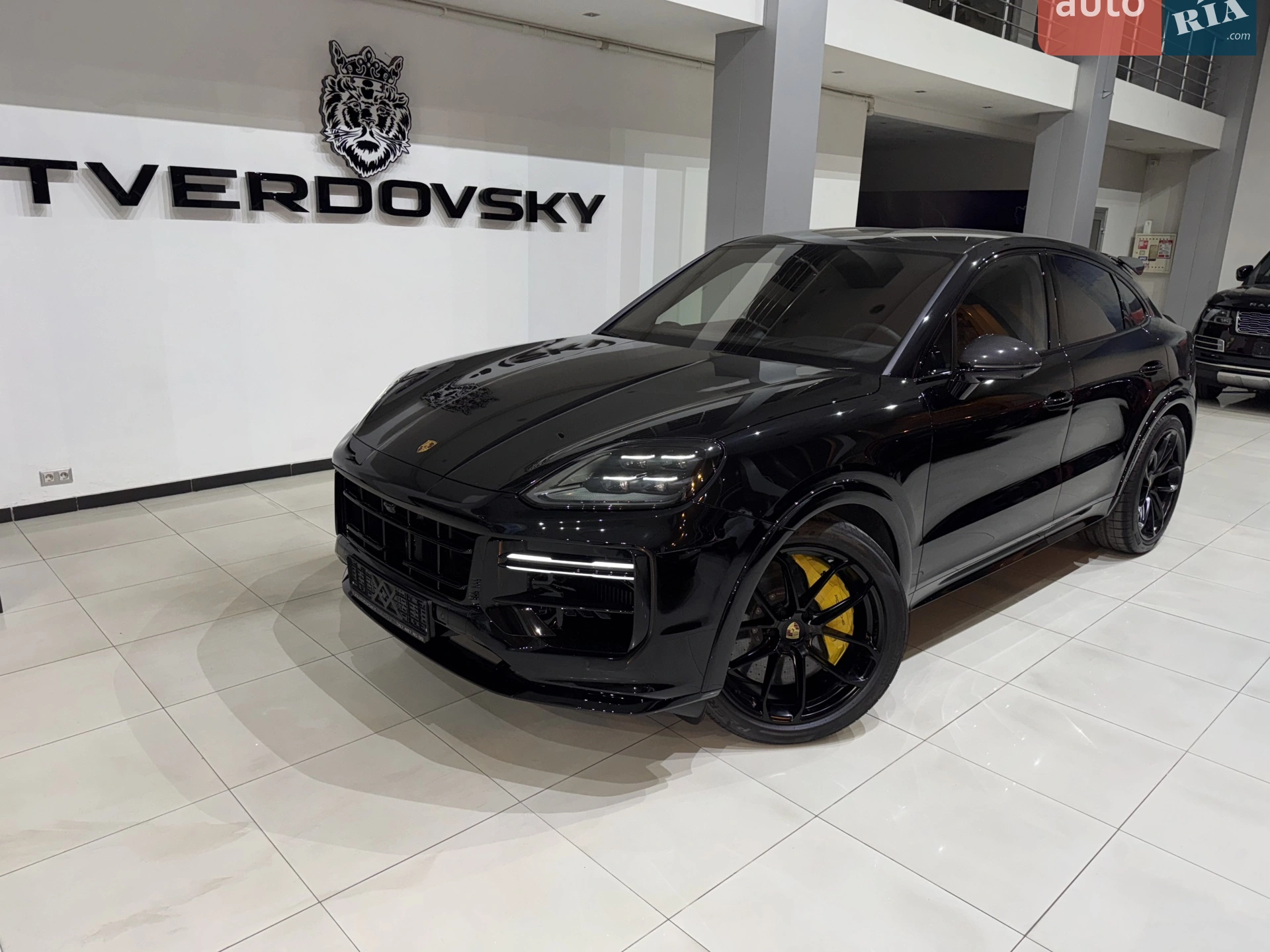 2023 Porsche Cayenne Coupe - фото 1