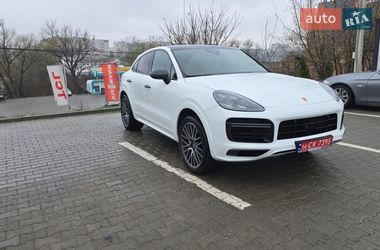 Позашляховик / Кросовер Porsche Cayenne Coupe 2022 в Чернівцях