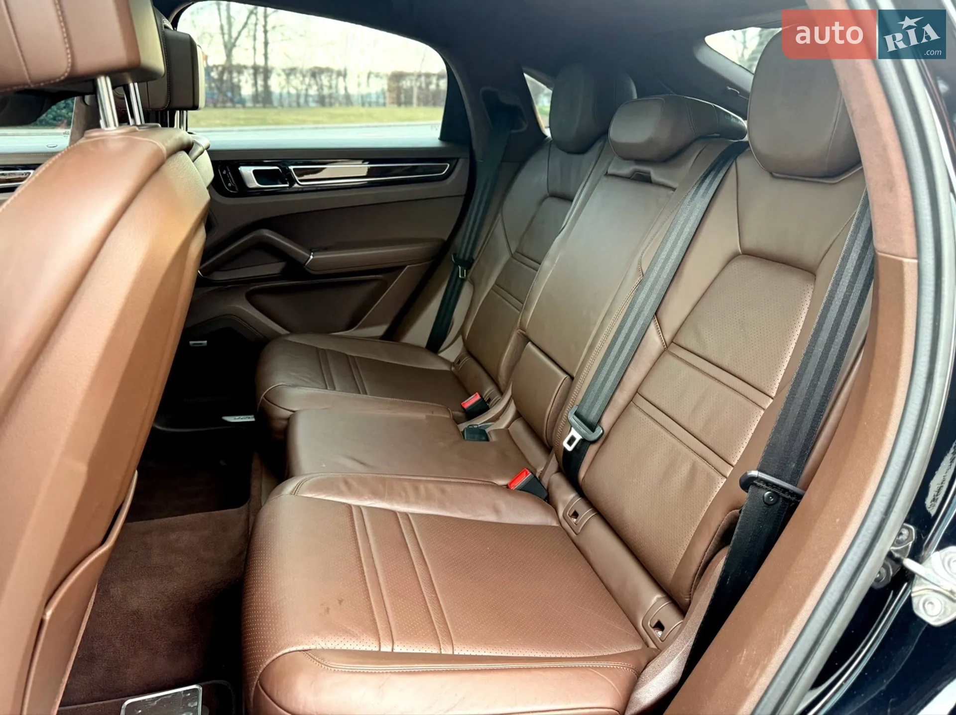 2021 Porsche Cayenne Coupe - мініатюра 14