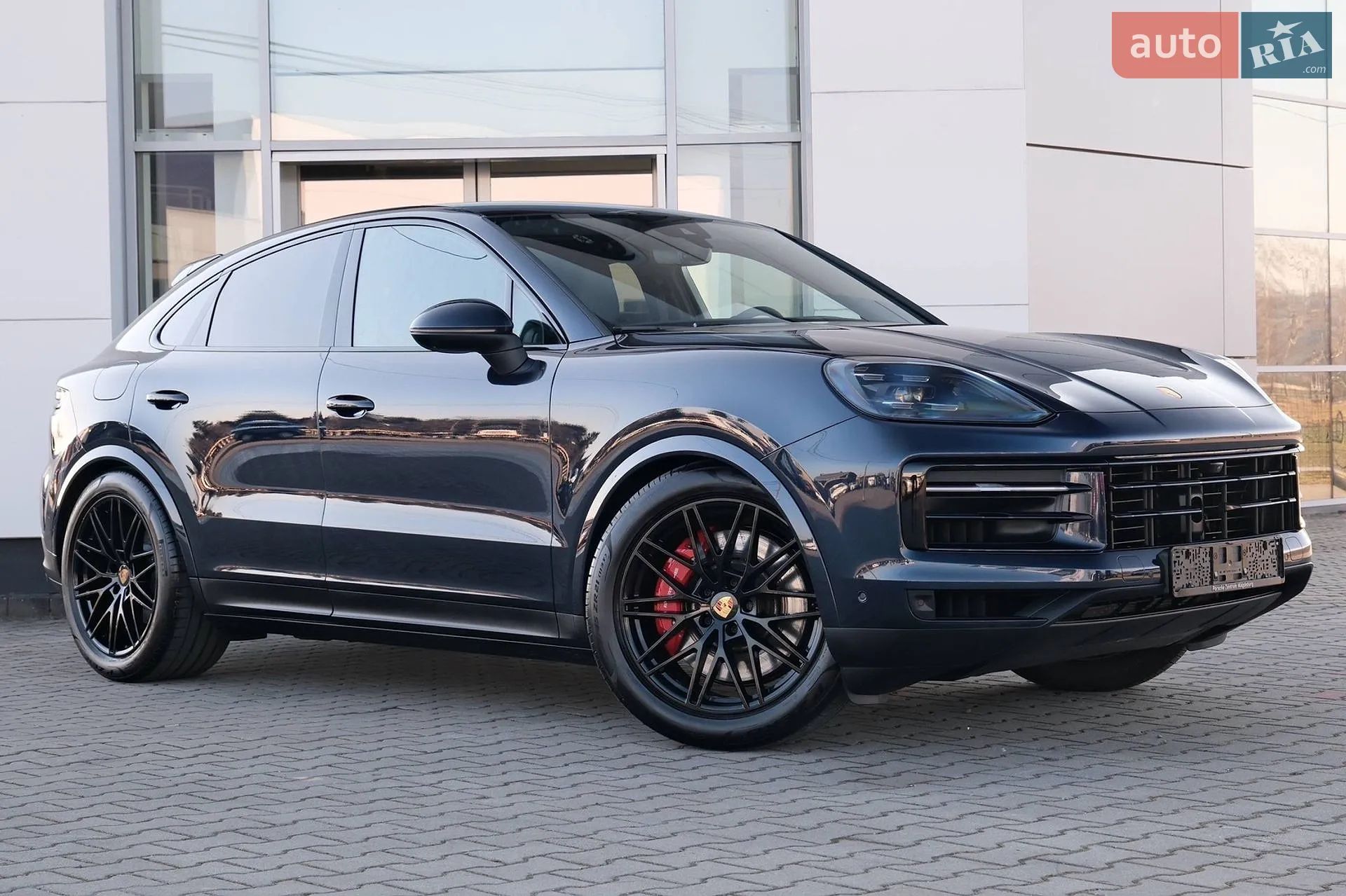 2024 Porsche Cayenne Coupe - мініатюра 12
