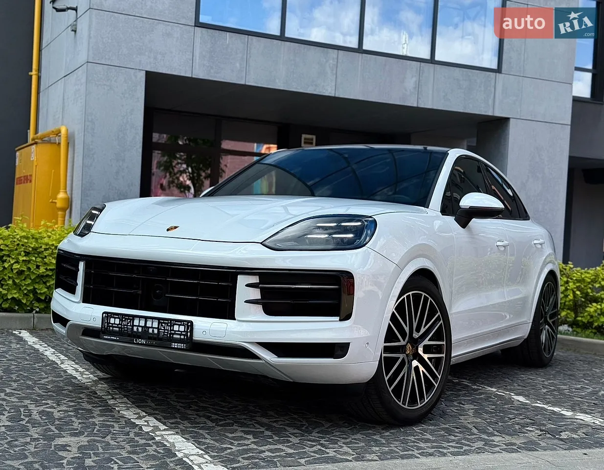 2024 BMW X5 M - мініатюра 117