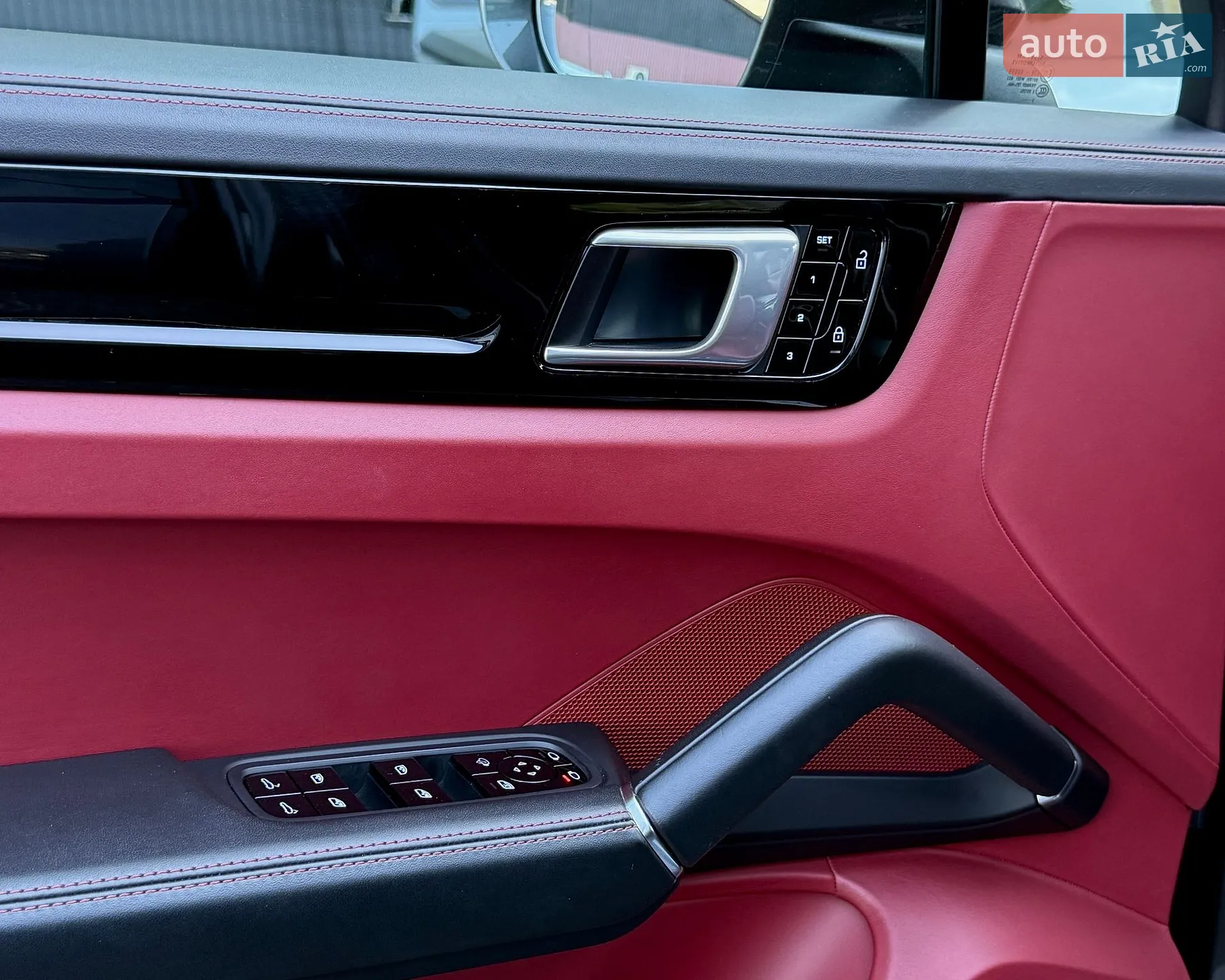 2019 Porsche Cayenne Coupe - мініатюра 15