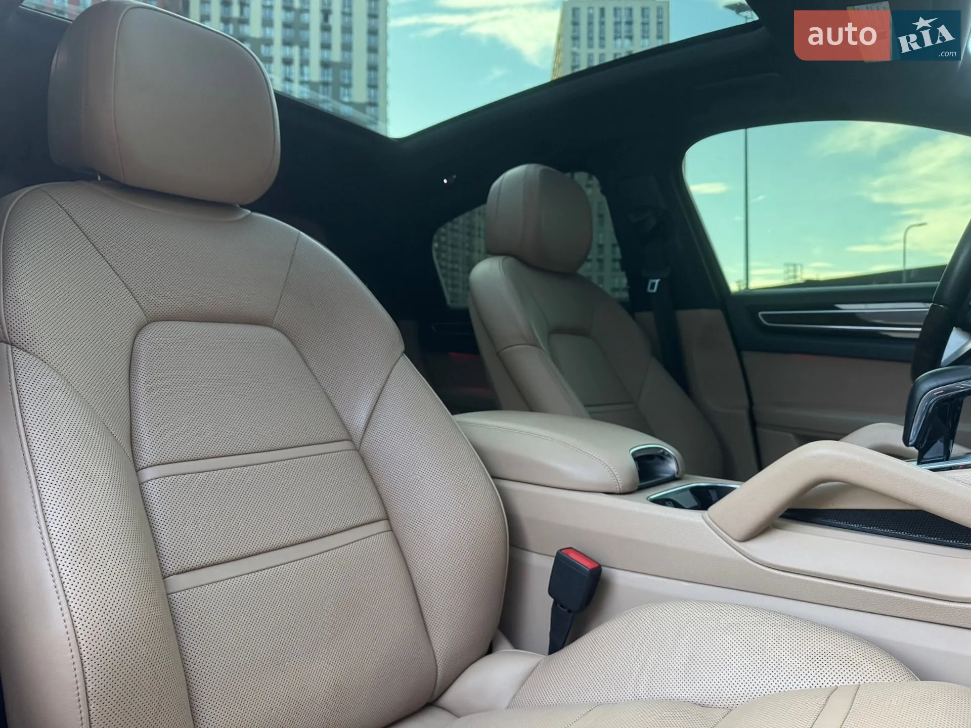 2019 Porsche Cayenne Coupe - мініатюра 4