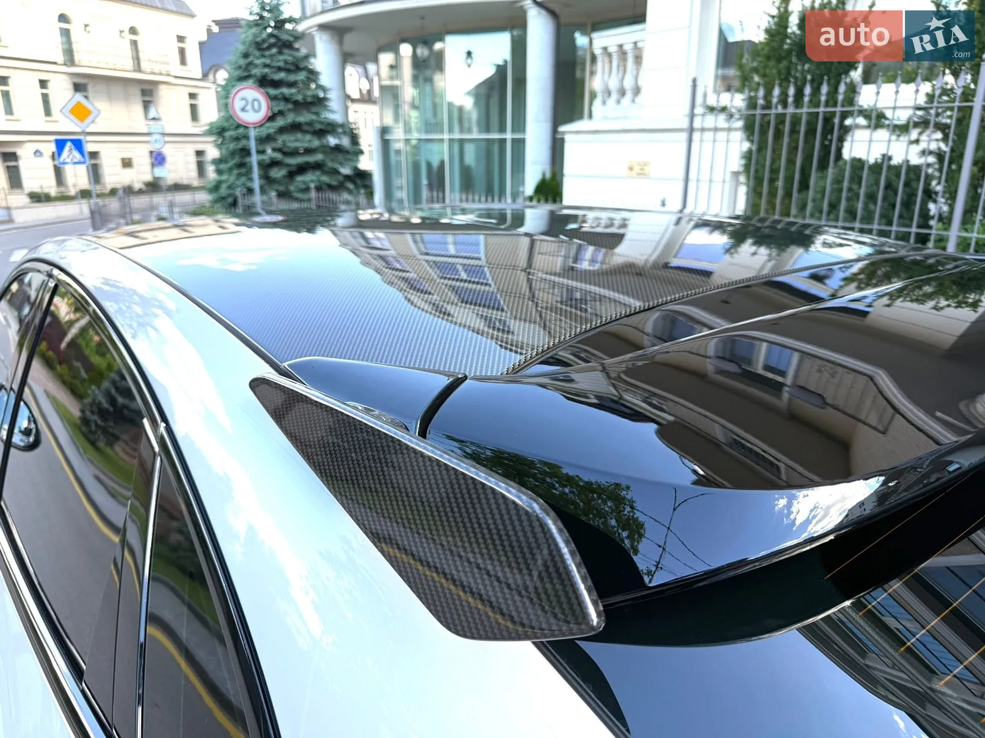 2024 Porsche Cayenne Coupe - мініатюра 16