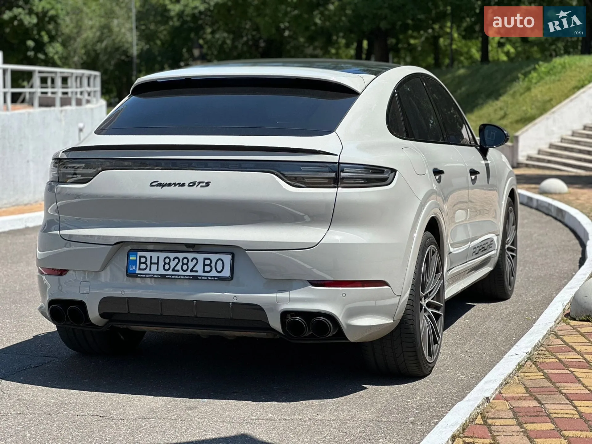 2022 Porsche Cayenne Coupe - мініатюра 10