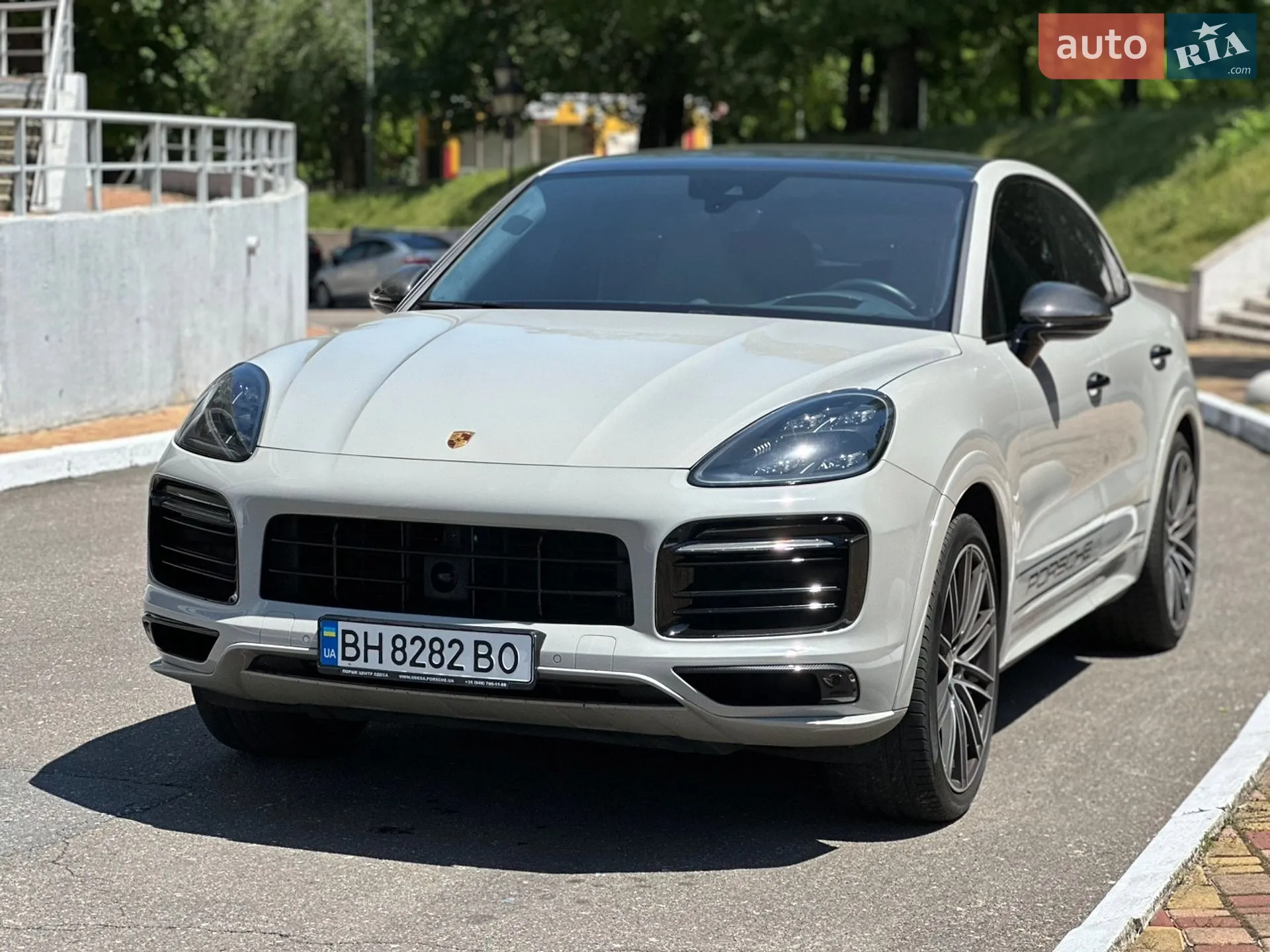 2022 Porsche Cayenne Coupe - мініатюра 18